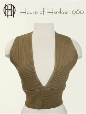 House of Harlow 1960 Rib-Knit Sleeveless Deep V Crop Top in Brown Spice Sz M NWT